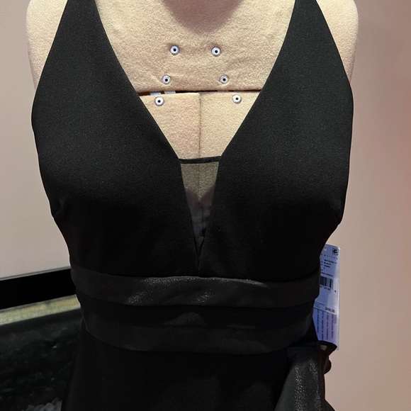 Aidan mattox formal dress - Picture 2 of 10